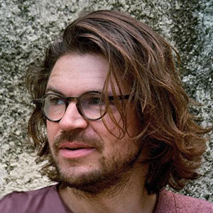 Porträt von Yann Bertrand, Dozent für digitale Animation und Medienkunst an der Weiterbildungsagentur (WBA)